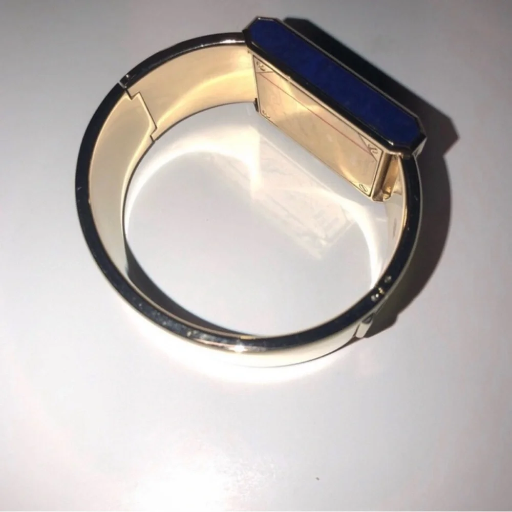 Tory Burch Limited Edition Jefferson Signed  Watch